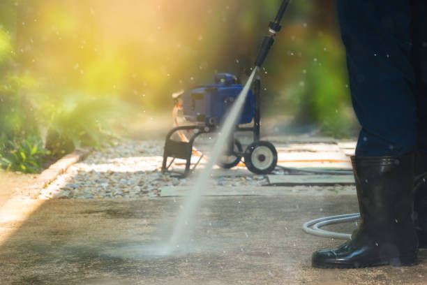 Best Driveway Pressure Washing  in Kemah, TX